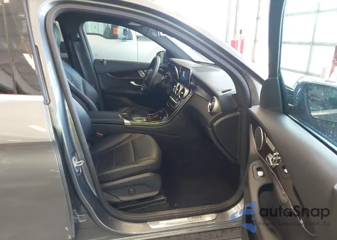 2021 Mercedes-Benz Glc 300 4Matic Suv z USA, uszkodzony, nr VIN W1N0G8EB2MV301455